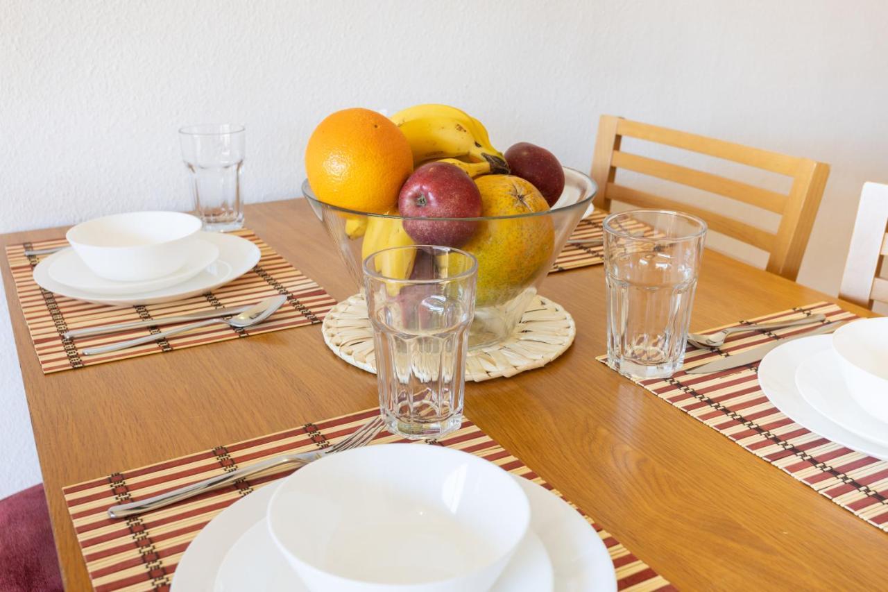 Oceanfront Tenerife South Albatros 270 Apartment *